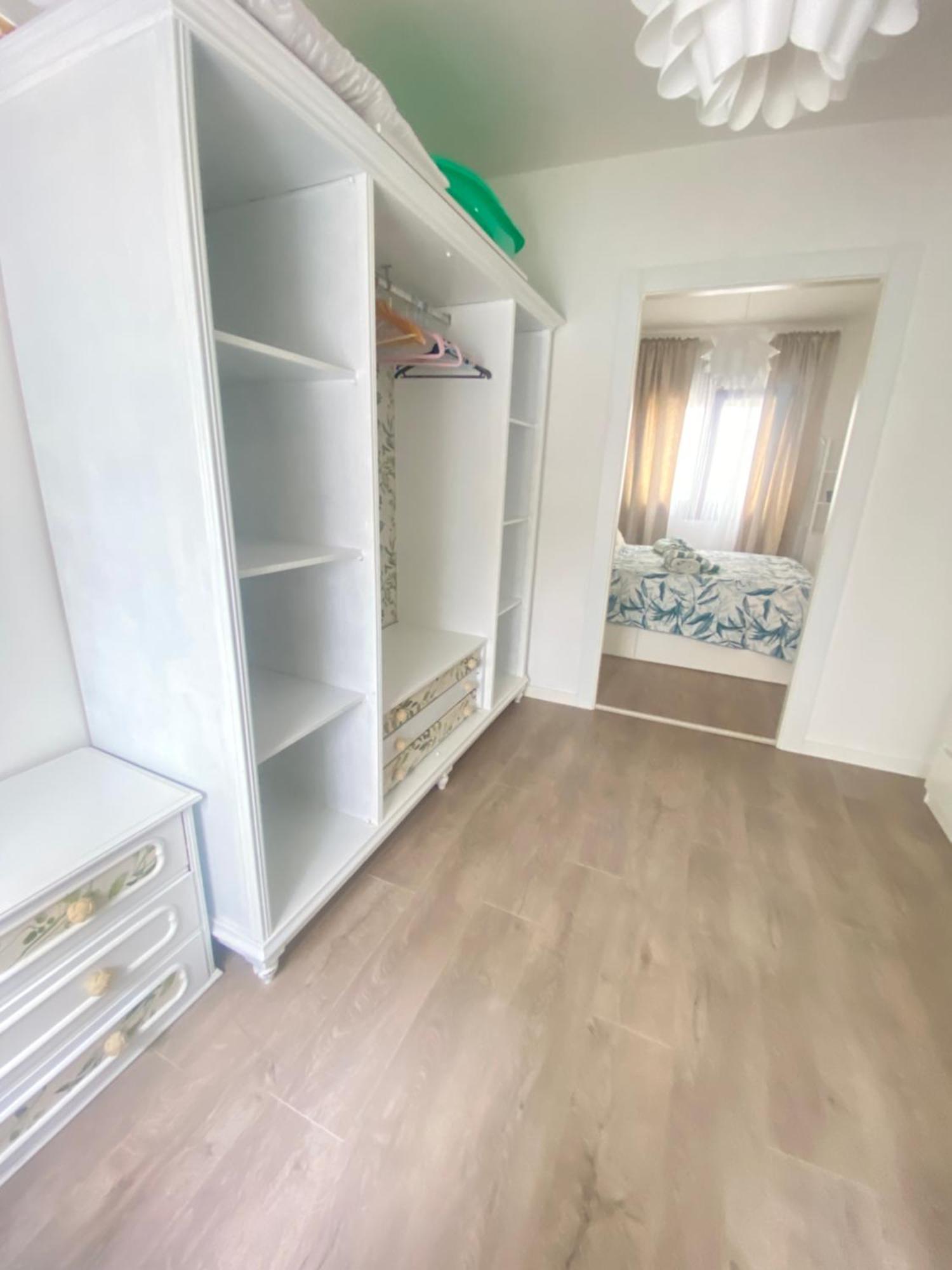 דירות Itos Flats אינפייסטו מראה חיצוני תמונה